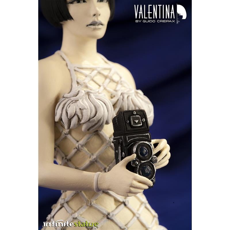 Valentina Statua Resina Infinite Statue