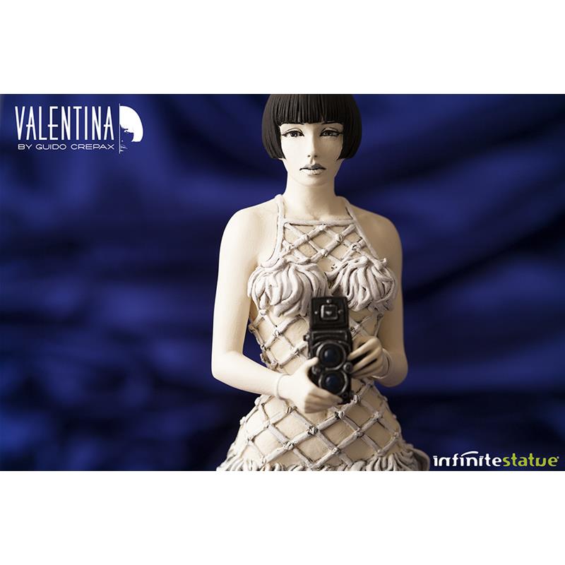 Valentina Statua Resina Infinite Statue