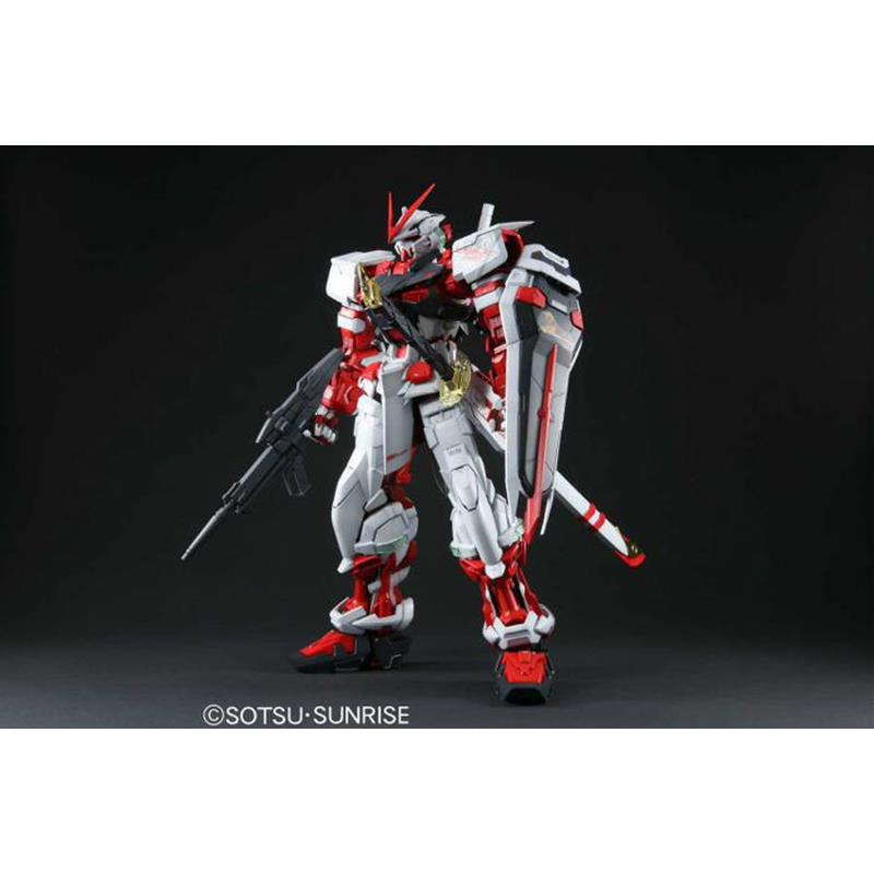 Gunpla Perfect Grade Gundam Astray Red Frame MBF-P02 PG 1/60 Bandai