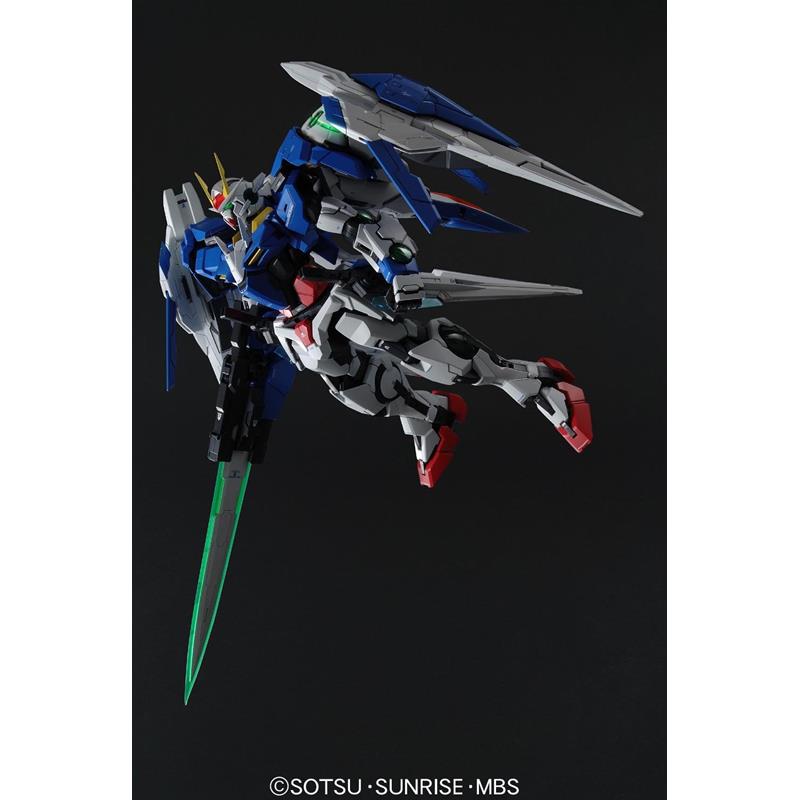 Gunpla Mobile Suit Gundam Perfect Grade 00 Raiser PG 1/60 Bandai