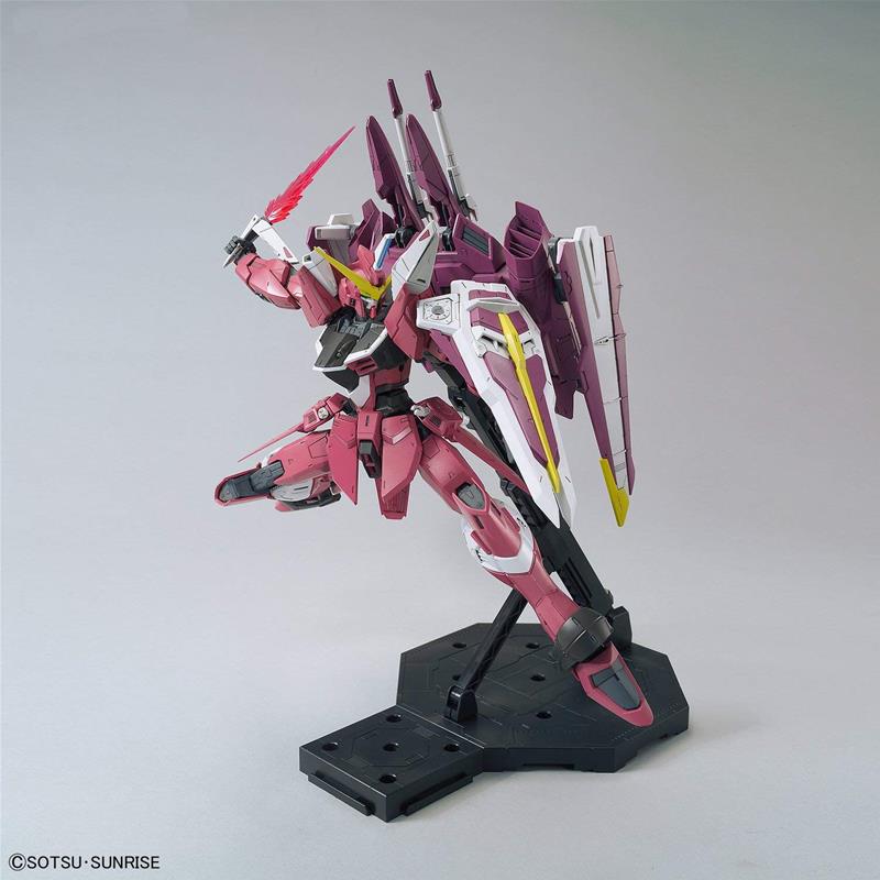 Gunpla ZGMF-X09A Justice Gundam Ver. 2.0 Mg 1/100 Bandai