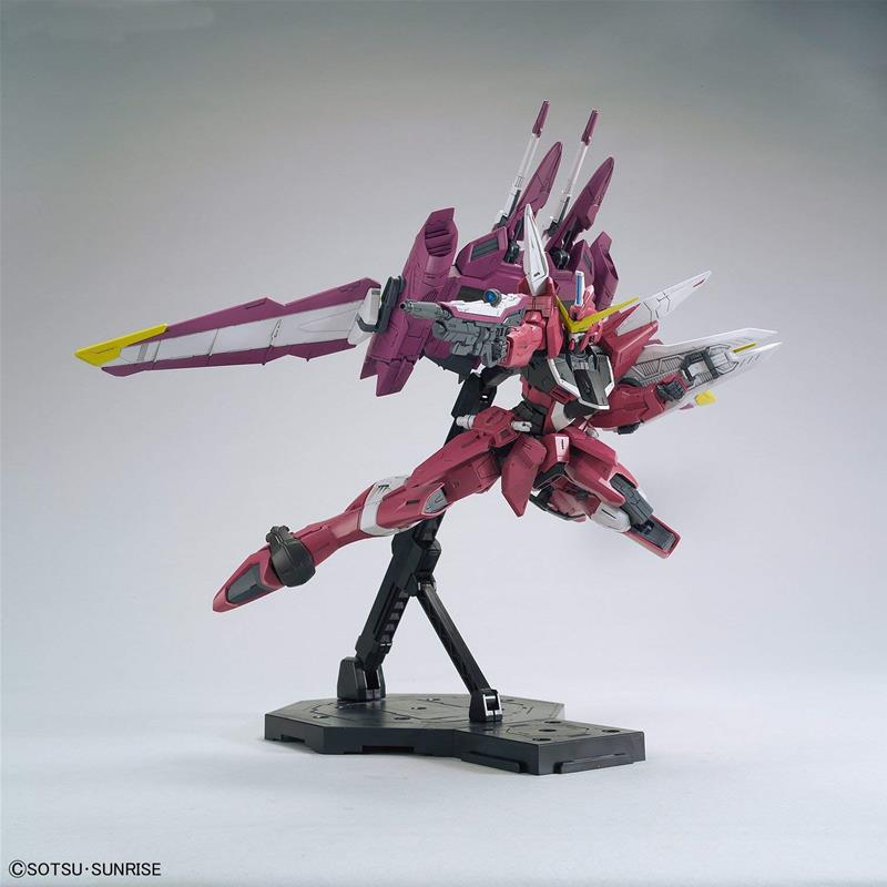 Gunpla ZGMF-X09A Justice Gundam Ver. 2.0 Mg 1/100 Bandai