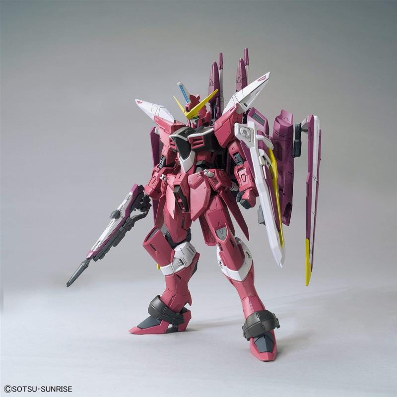 Gunpla ZGMF-X09A Justice Gundam Ver. 2.0 Mg 1/100 Bandai