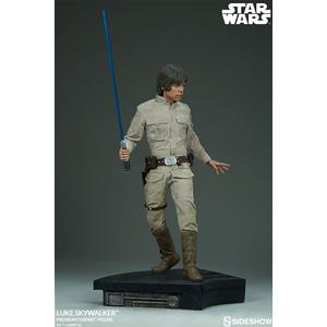 Luke Skywalker Premium Format Figure