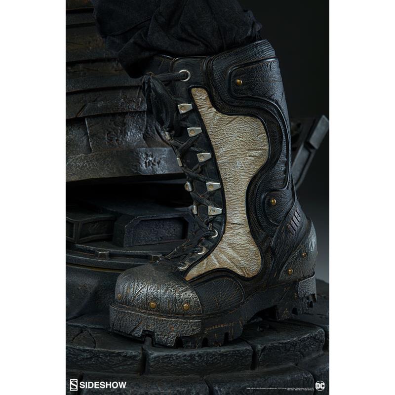 DC Comics Premium Format Figure Bane Sideshow