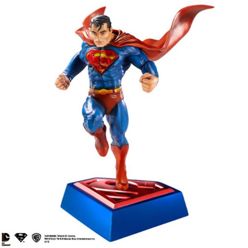 Superman Comic Bokk Edition Sculpture
