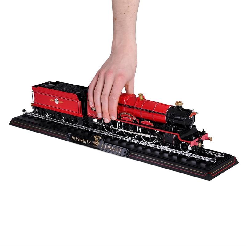 Hogwarts Express Replica 1/50 The Noble Collection