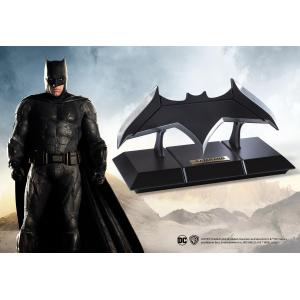 Justice League Batman BATARANG AND DISPLAY