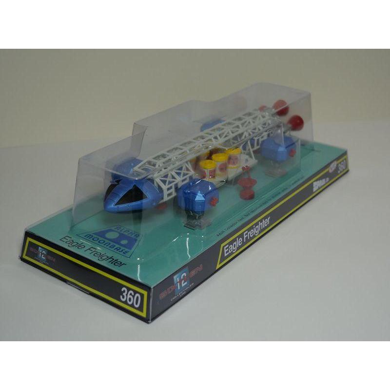 Space: 1999 Retro Eagle Freighter Sixteen 12