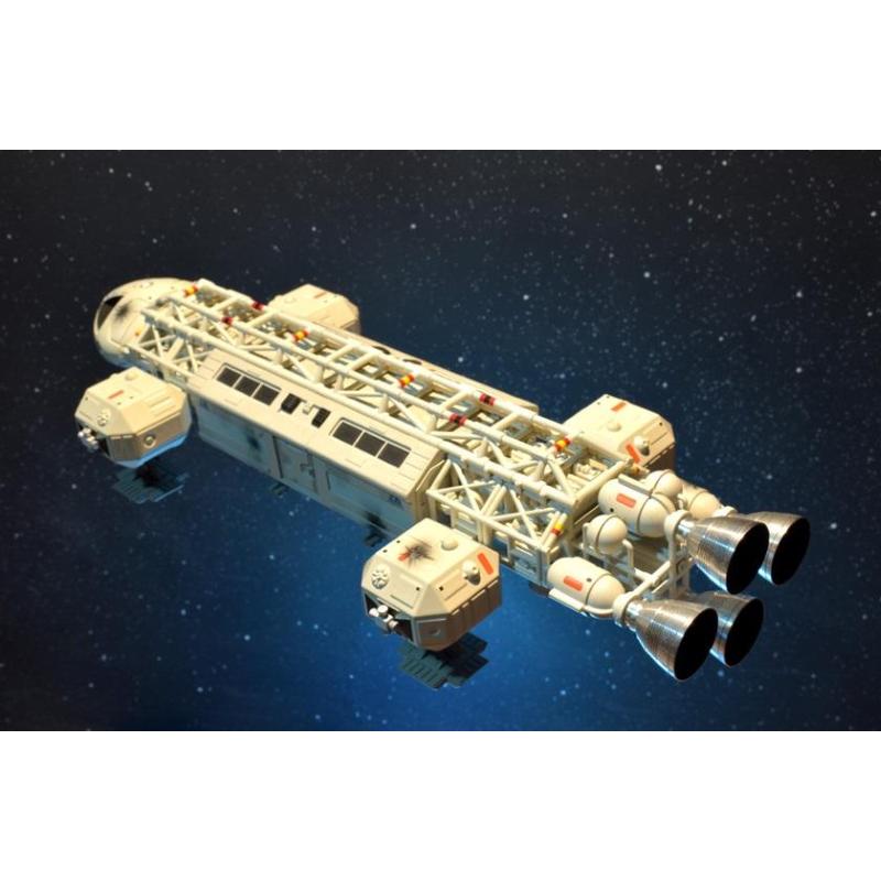 Space: 1999 Eagle Hawk Sixteen 12 Collectibles