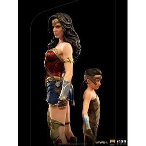 Wonder Woman & Young Diana Deluxe WW84
