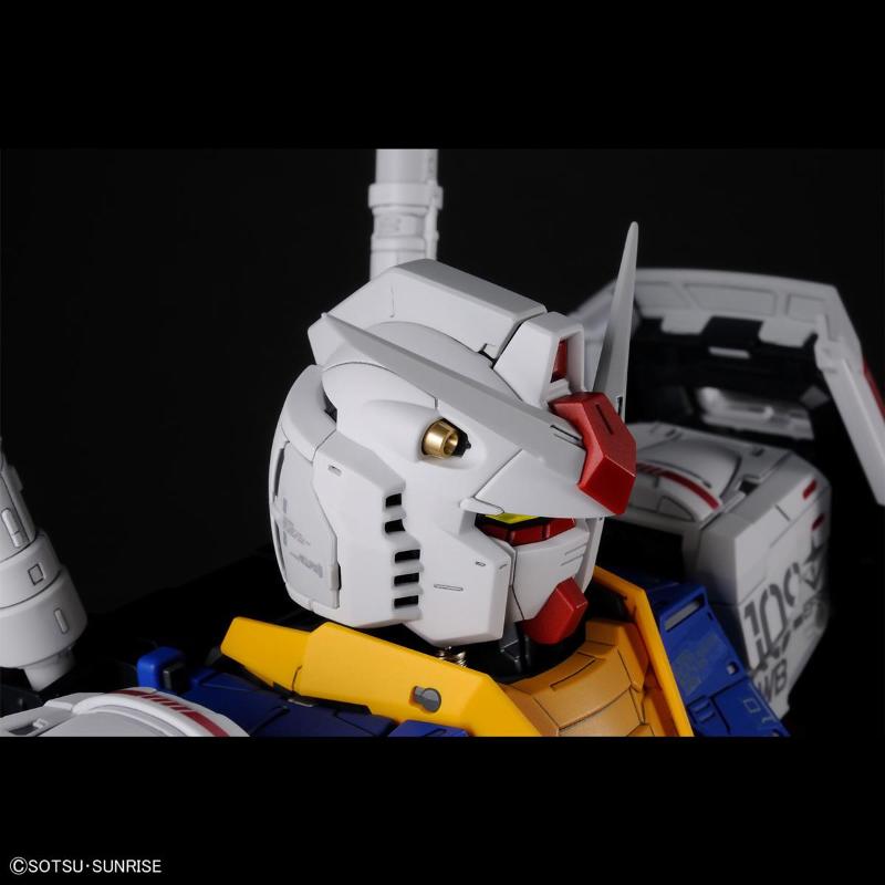 Mobile Suit Gundam: Unleashed RX-78-2 1/60 Perfect Grade Bandai