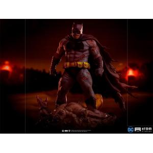 Batman The Dark Knight Returns Diorama 1/6 Iron Studios