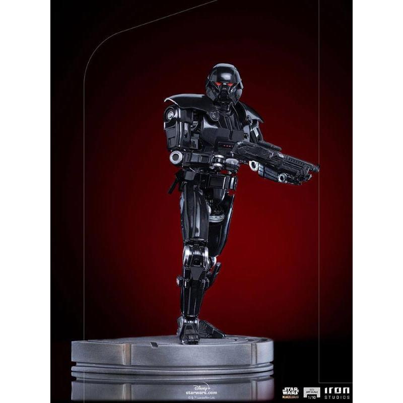 The Mandalorian BDS Art scale Dark Trooper Iron Studios