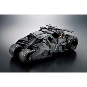 Batman Begins: 1/35 Batmobile Plastic Model Kit Bandai
