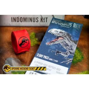 Jurassic World Indominus Rex Kit Doctor Collector