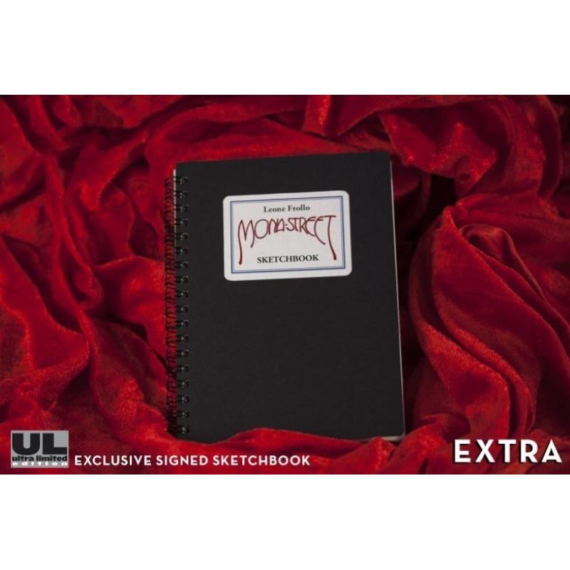 Mona Street Extra Infinite Statue