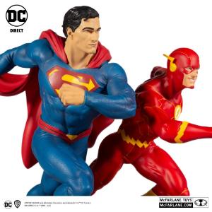 DC Direct: Superman vs The Flash McFarlane Toys