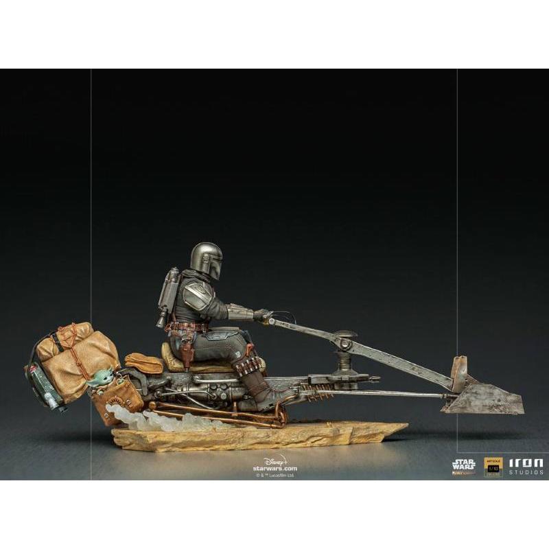 Star Wars Deluxe Art Scale 1/10 Mandalorian on Speederbike