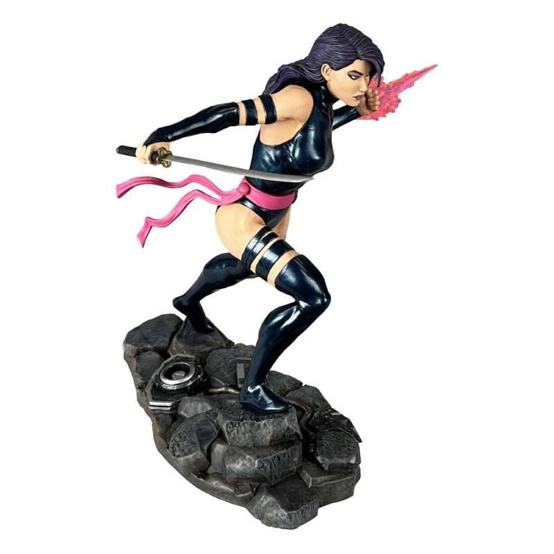 Marvel Comic Gallery Psylocke Diamond Select Toys