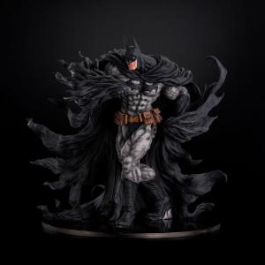 DC Comics: Sofbinal Soft Vinyl Batman Hard Black Ver. Union Creative