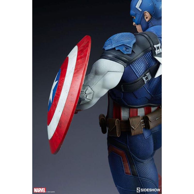 Marvel Comics: Premium Format Figure Captain America Sideshow