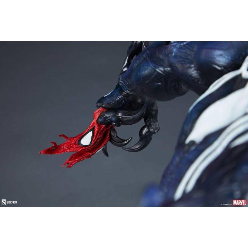 Marvel Comics: Premium Format Figure Venom Sideshow