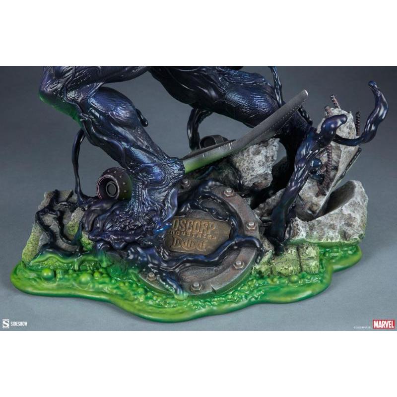 Marvel Comics: Premium Format Figure Venom Sideshow