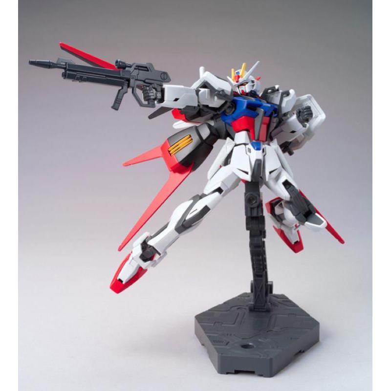 Mobile Suit Gundam Gat-X105 + Aqm/E-X01 Aile Strike Hgce 1/144 Bandai