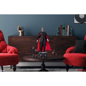 Dracula Premium Format Figure Christopher Lee Sideshow