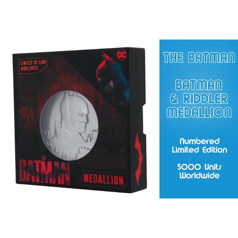 The Batman Metal Medallion Ltd Ed Fanattik