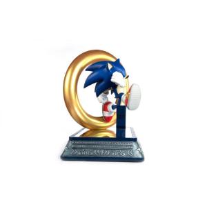 Sonic the Hedgehog 30th Anniversary First for Figures F4F