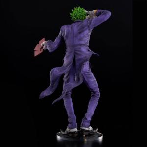 DC Comics: Sofbinal Soft Vinyl The Joker Laughing Purple Union Creative