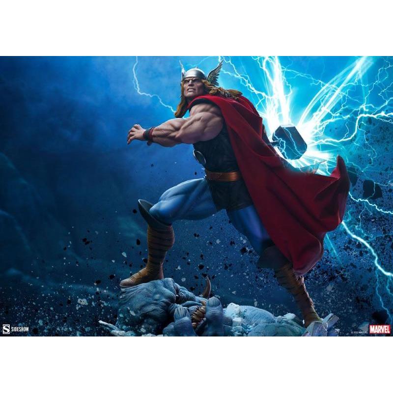 Marvel Comics: Premium Format Figure 1/4 Thor Sideshow