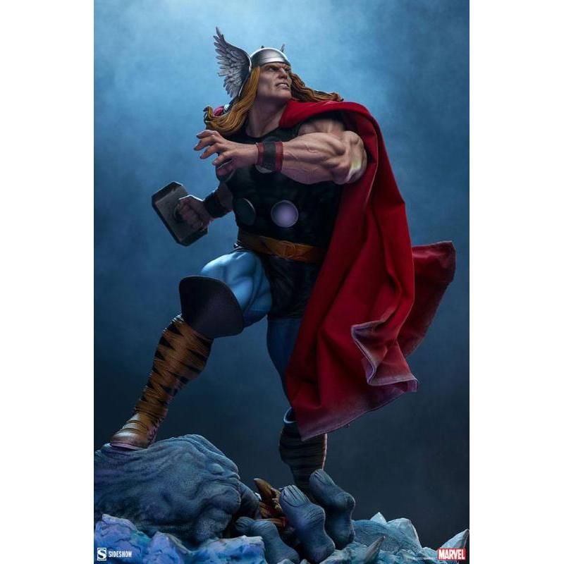 Marvel Comics: Premium Format Figure 1/4 Thor Sideshow
