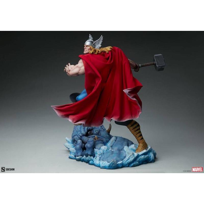 Marvel Comics: Premium Format Figure 1/4 Thor Sideshow