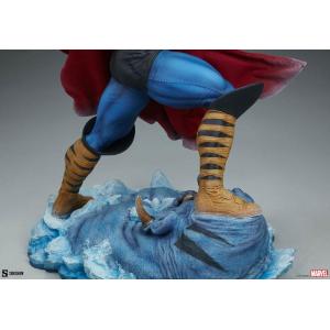 Marvel Comics: Premium Format Figure 1/4 Thor Sideshow