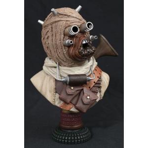 Star Wars Episode IV Legends in 3D 1/2 Tusken Raider Gentle Giant