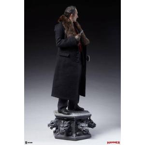 Dracula Premium Format Van Helsing (Peter Cushing) Sideshow