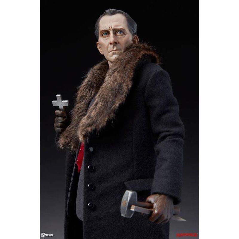 Dracula Premium Format Van Helsing (Peter Cushing) Sideshow