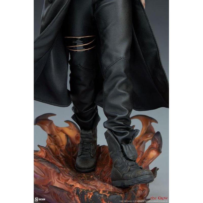 The Crow: Premium Format Figure Eric Draven Brandon Lee Sideshow