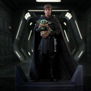 Star Wars: The Mandalorian 1:7 Luke Skywalker & Grogu Gentle Giant
