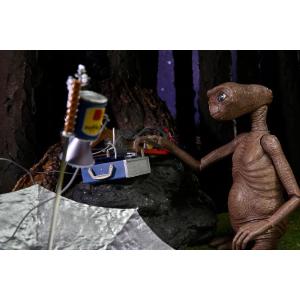 E.T. the Extra-Terrestrial Ultimate Deluxe E.T. Neca