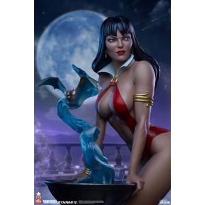 Dynamite Entertainment 1/3 Vampirella Premium Collectibles Studio