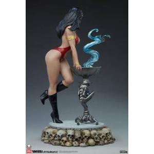 Dynamite Entertainment 1/3 Vampirella Premium Collectibles Studio