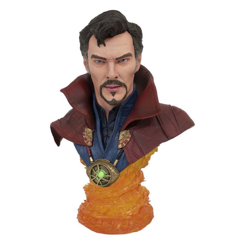 Avengers Legends in 3D Doctor Strange Diamond Select Toys