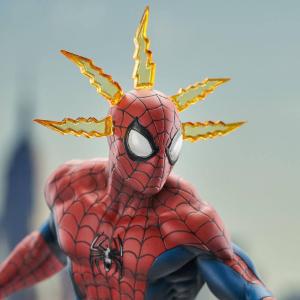 Marvel Comics Spider-Man Diamond Select Toys