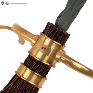 Harry Potter Replica 1/1 Firebolt Broom 2022 New Edition Cinereplicas