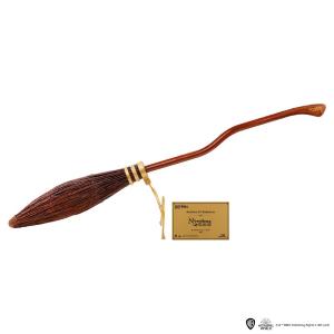 Harry Potter Nimbus 2000 Junior Magic Broom Replica 1:2 Cinereplicas