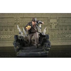 Indiana Jones Raiders of the Lost Ark Diorama Gallery Escape with Idol Diamond Select Toys